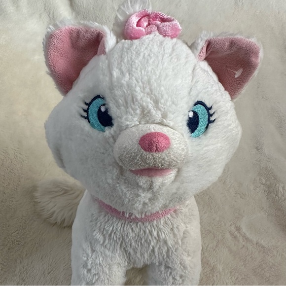 Disney Store Exclusive Aristocats Marie Kitten Cat Plush Sitting 12” Plush - Picture 2 of 8